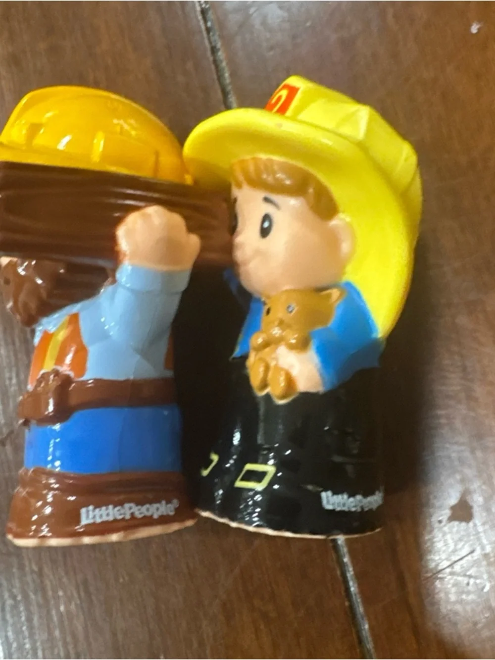 Fisher Price Little People Firefighter & Lumberjack Woodcutter Figures - Picture 4 of 4